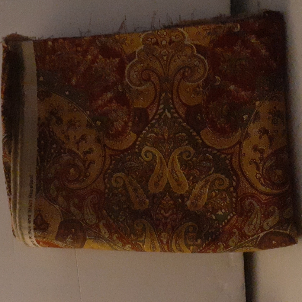 Fabric - Picture 9 of 9